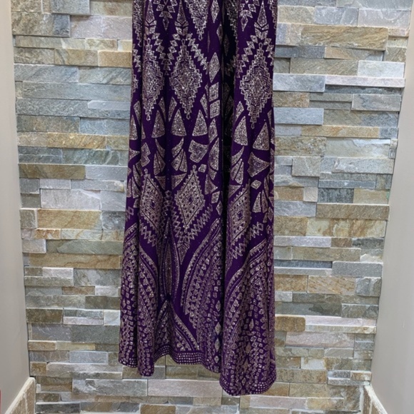 JUMP Women's Sleeveless Glitter Gown - Picture 3 of 6